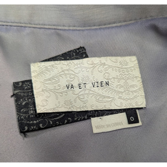 Va Et Vien Soft Goth Lace-Trim Silk Chiffon Wrap Dress – Slate Gray – Size 0 - Picture 10 of 16